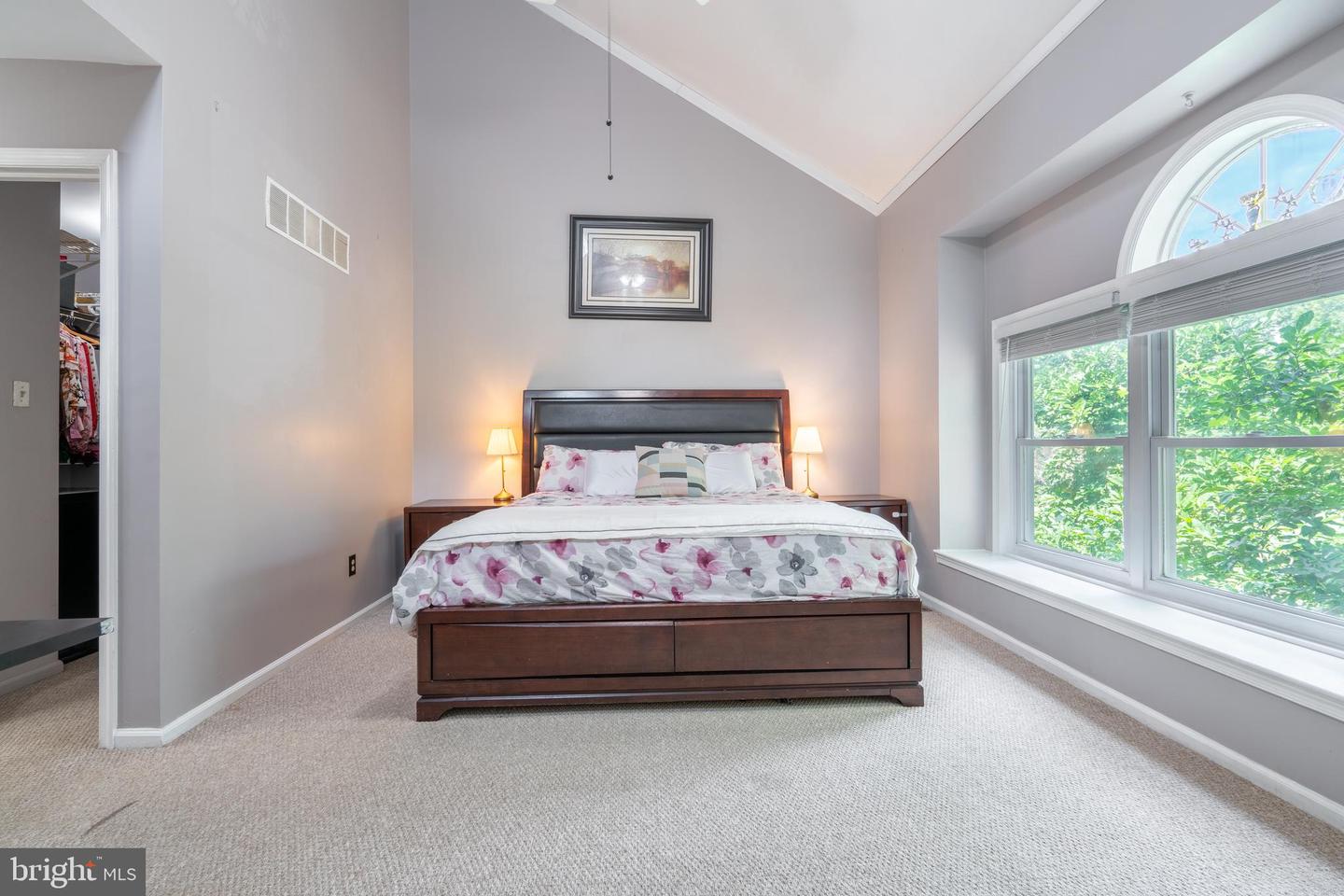 106 Victoria Dr