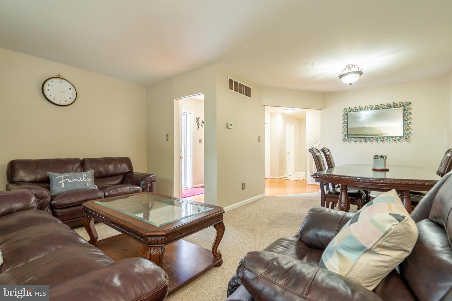 106 Victoria Dr