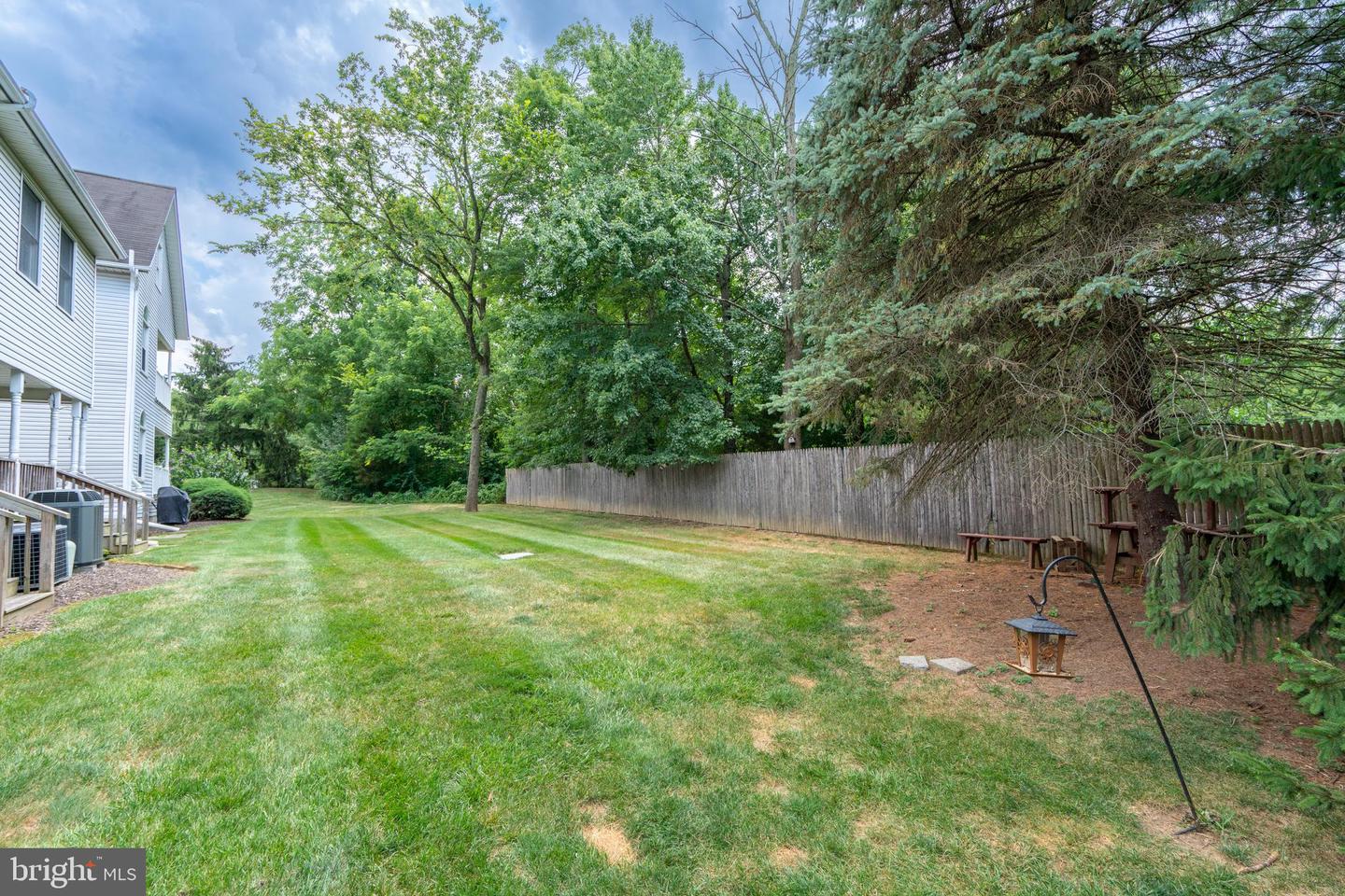 106 Victoria Dr