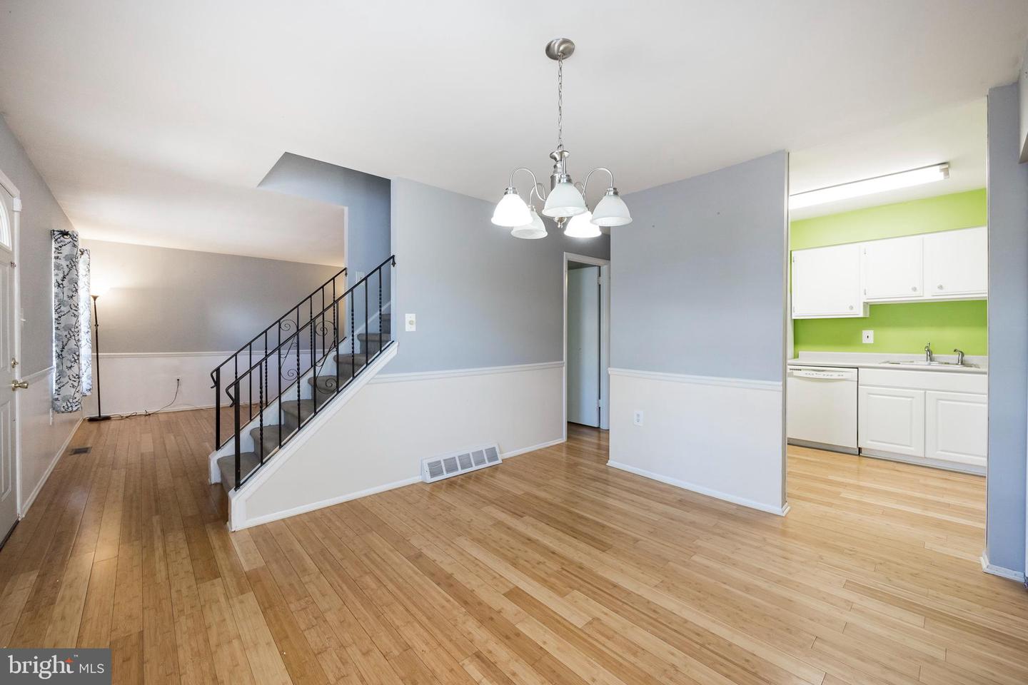 1604 Whitpain Hls