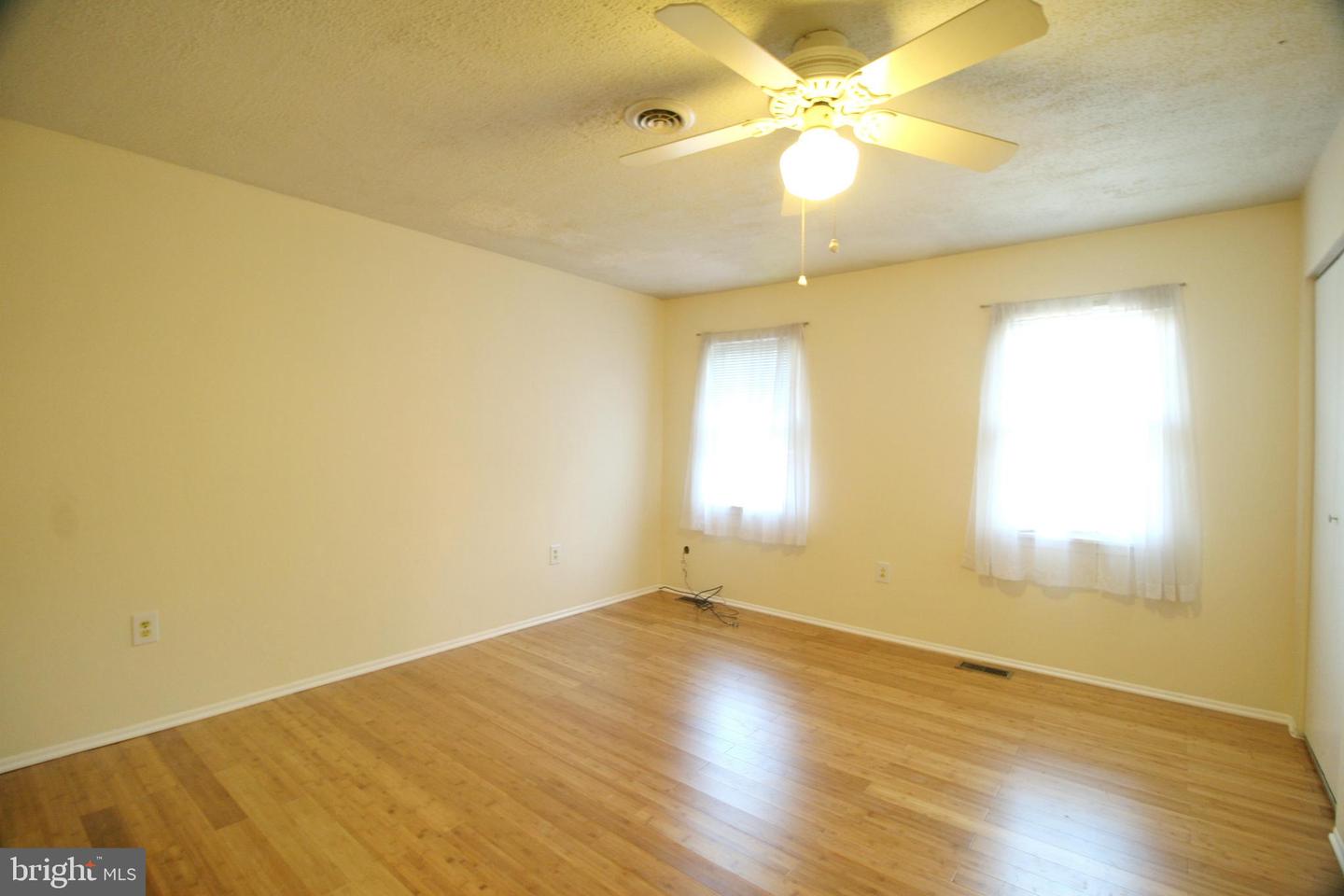 1604 Whitpain Hls