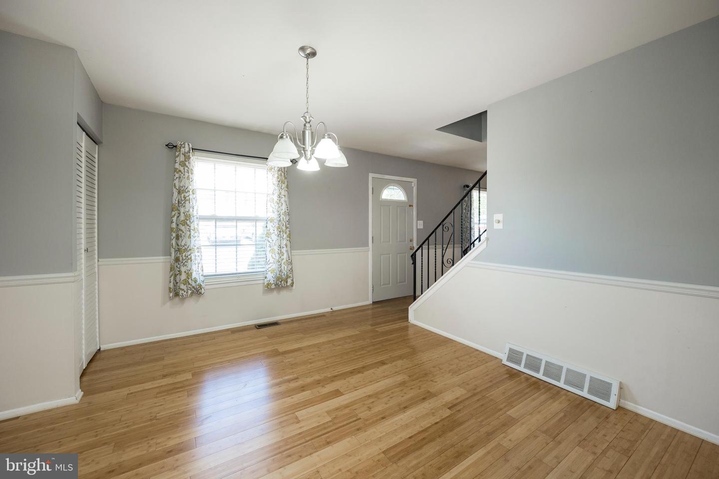 1604 Whitpain Hls