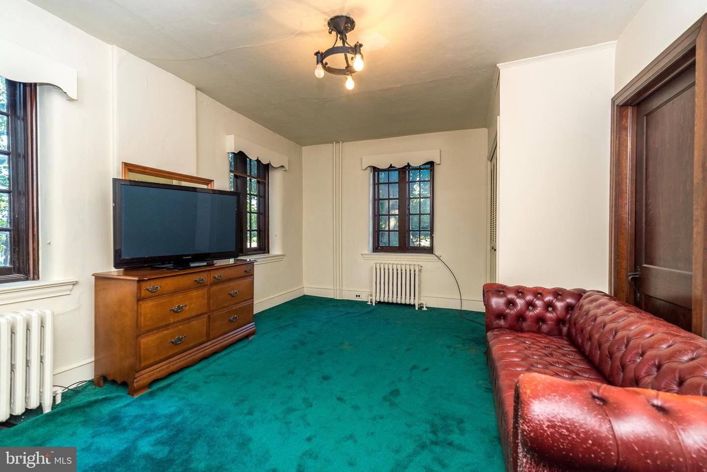 1003 Belvoir Rd