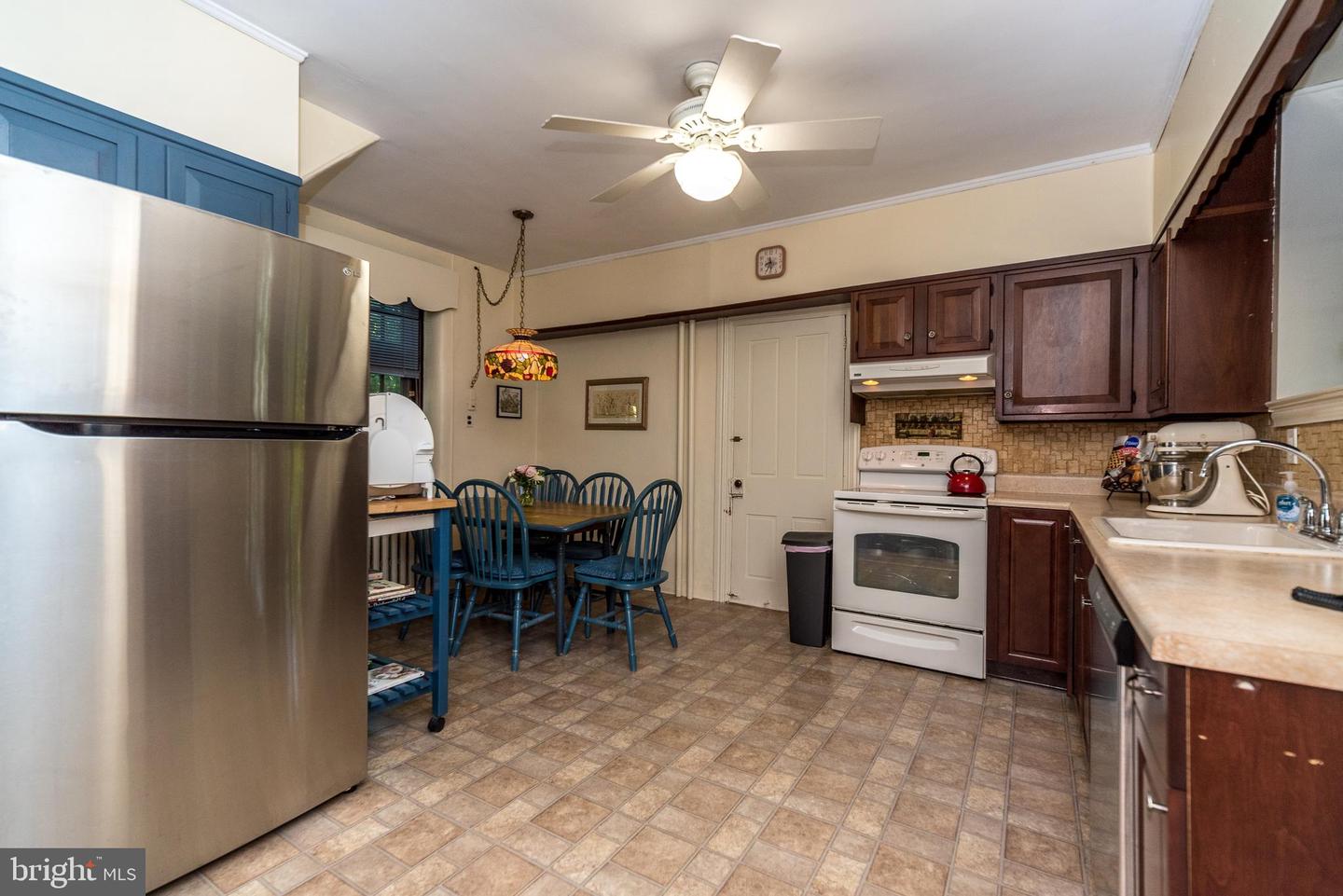 1003 Belvoir Rd