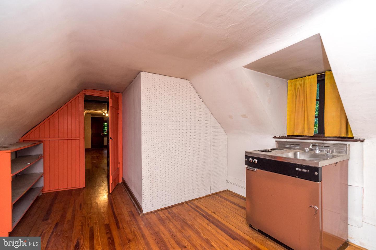 1003 Belvoir Rd