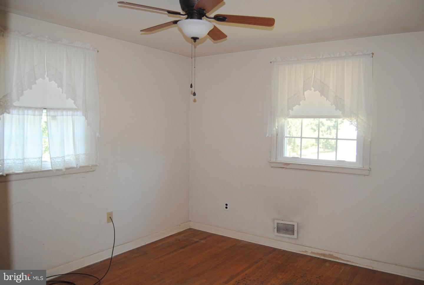 1566 Erbs Mill Rd