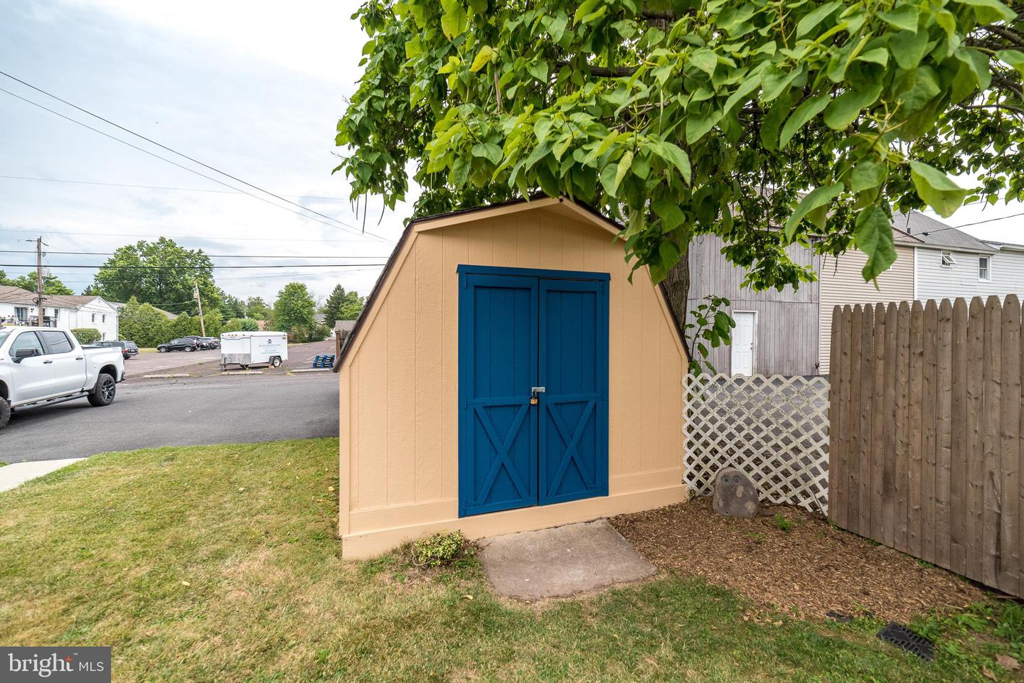 445 N Main St