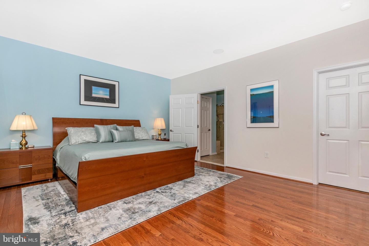 112 Clydesdale Cir