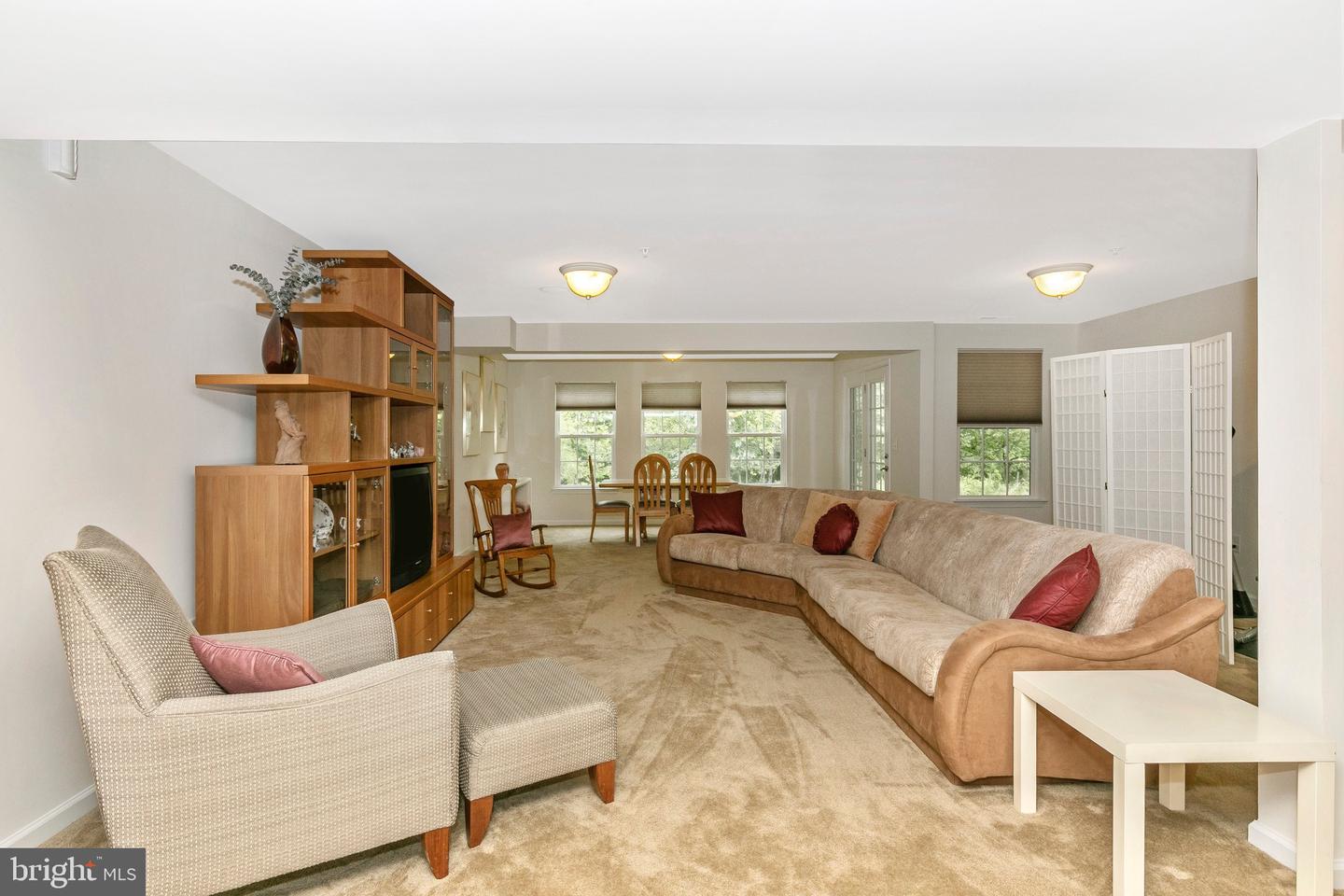 112 Clydesdale Cir