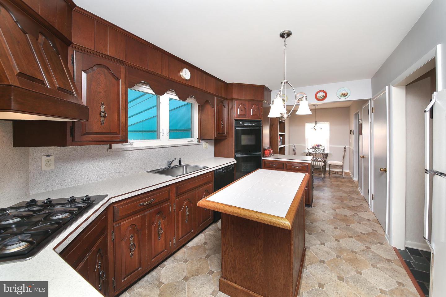 308 Weymouth Rd