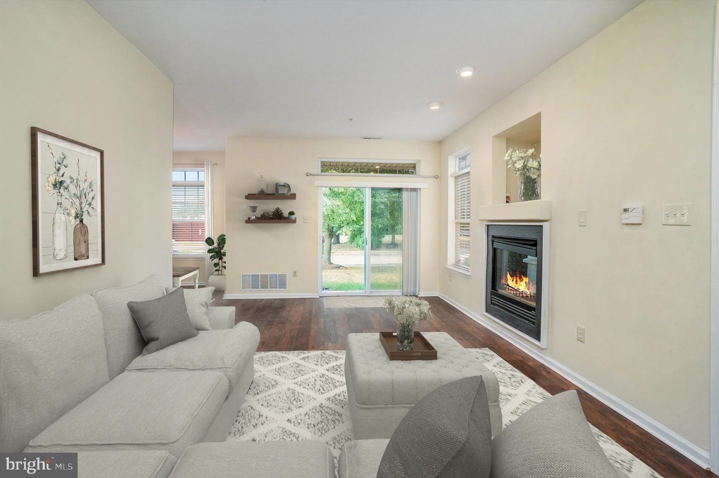 107 Woods Dr