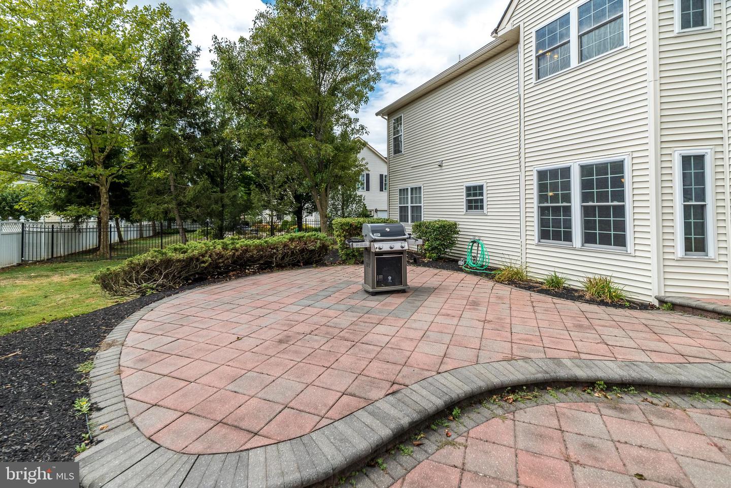 122 Savory Ln