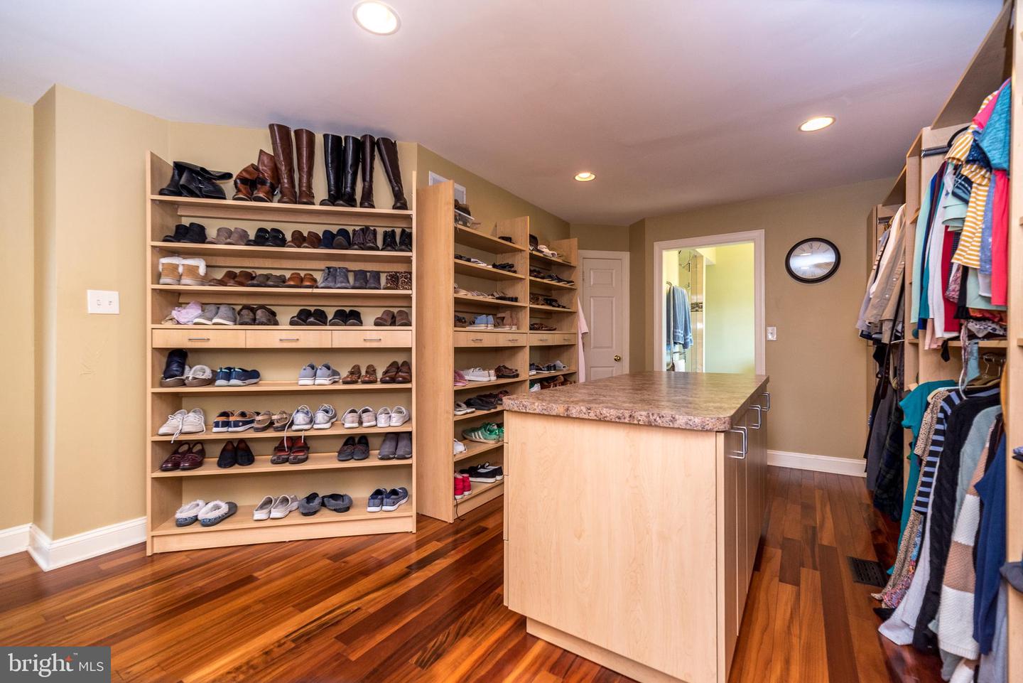 122 Savory Ln