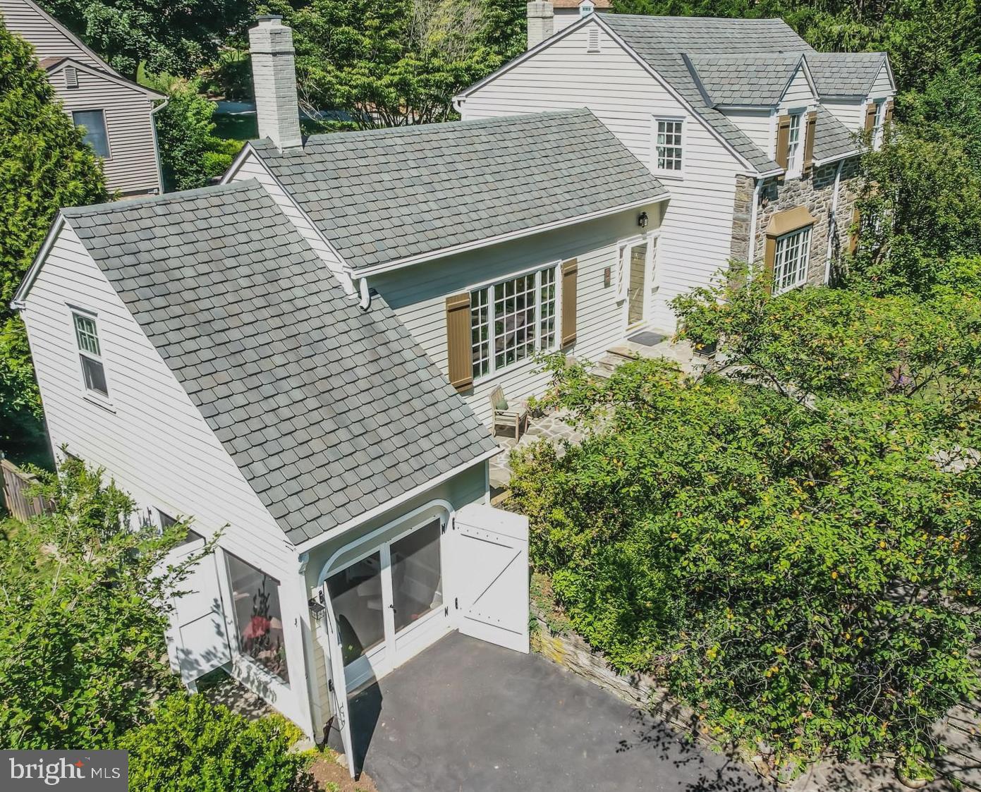 520 Twickenham Rd