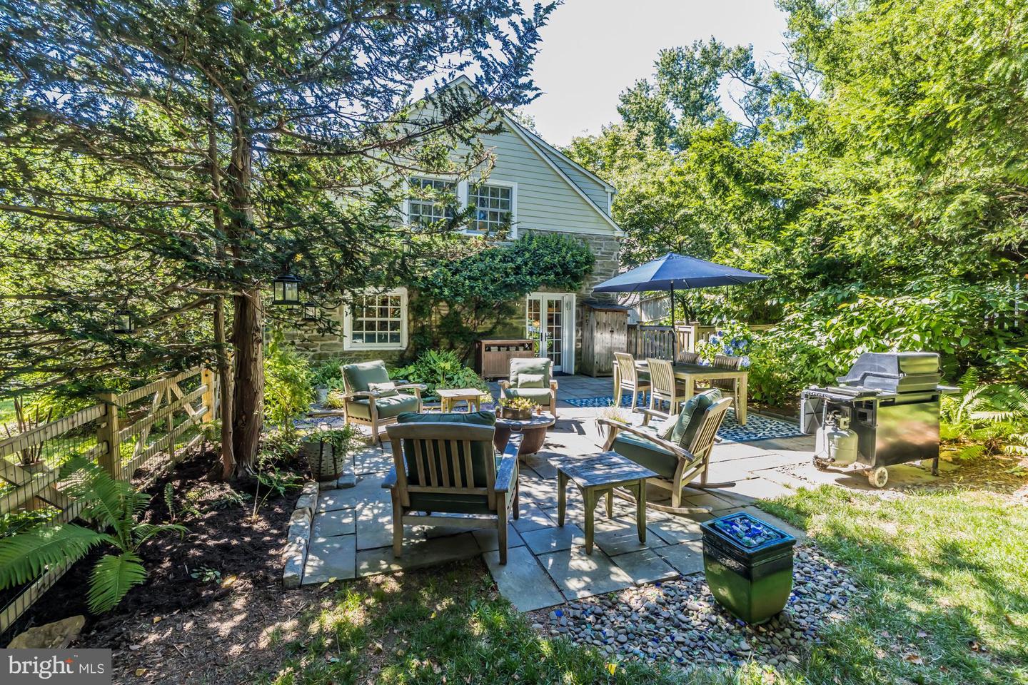 520 Twickenham Rd