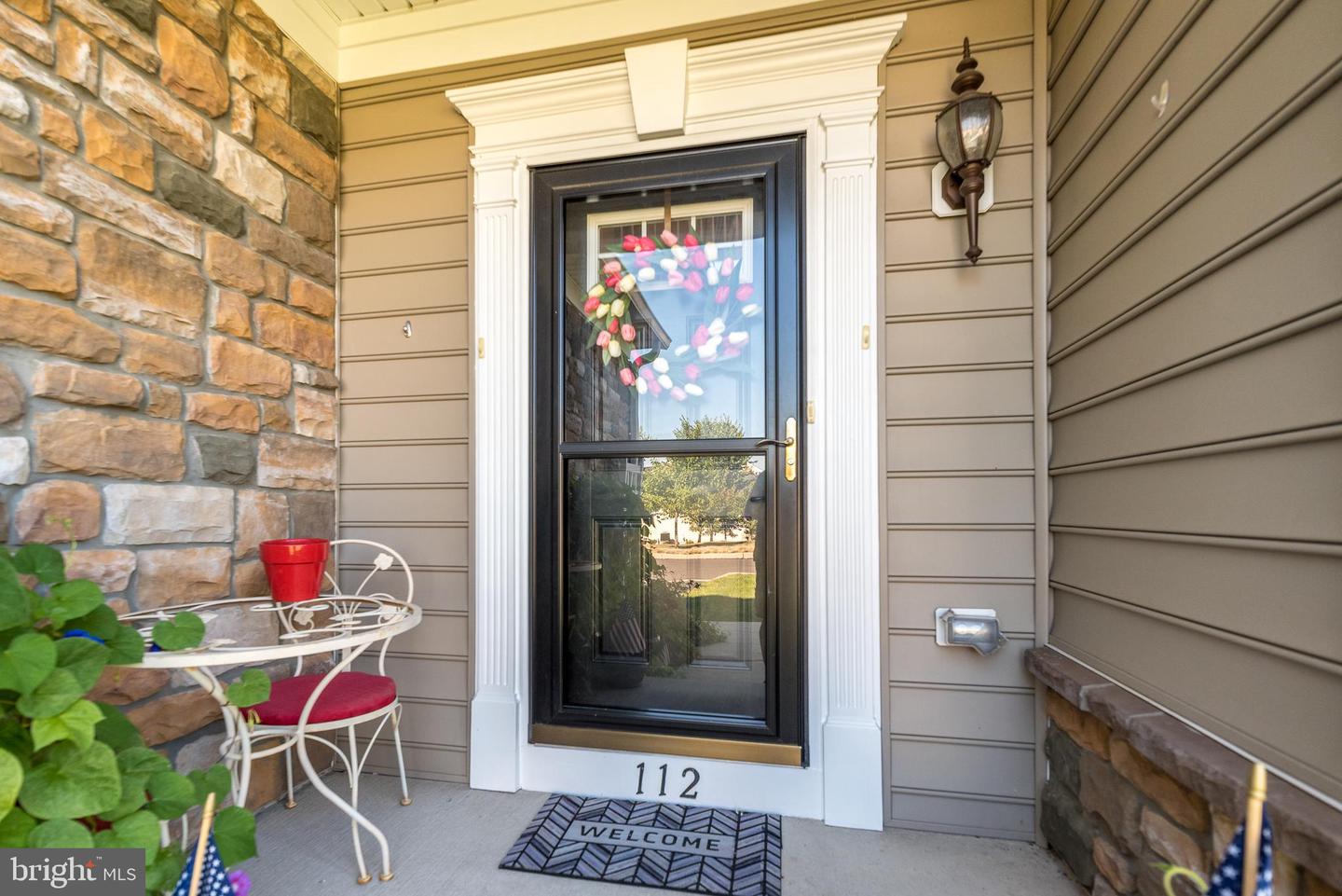112 Mustang Way