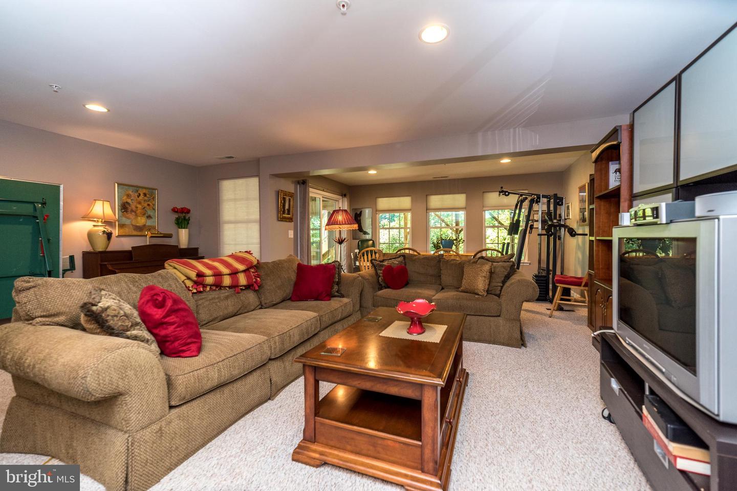 112 Mustang Way