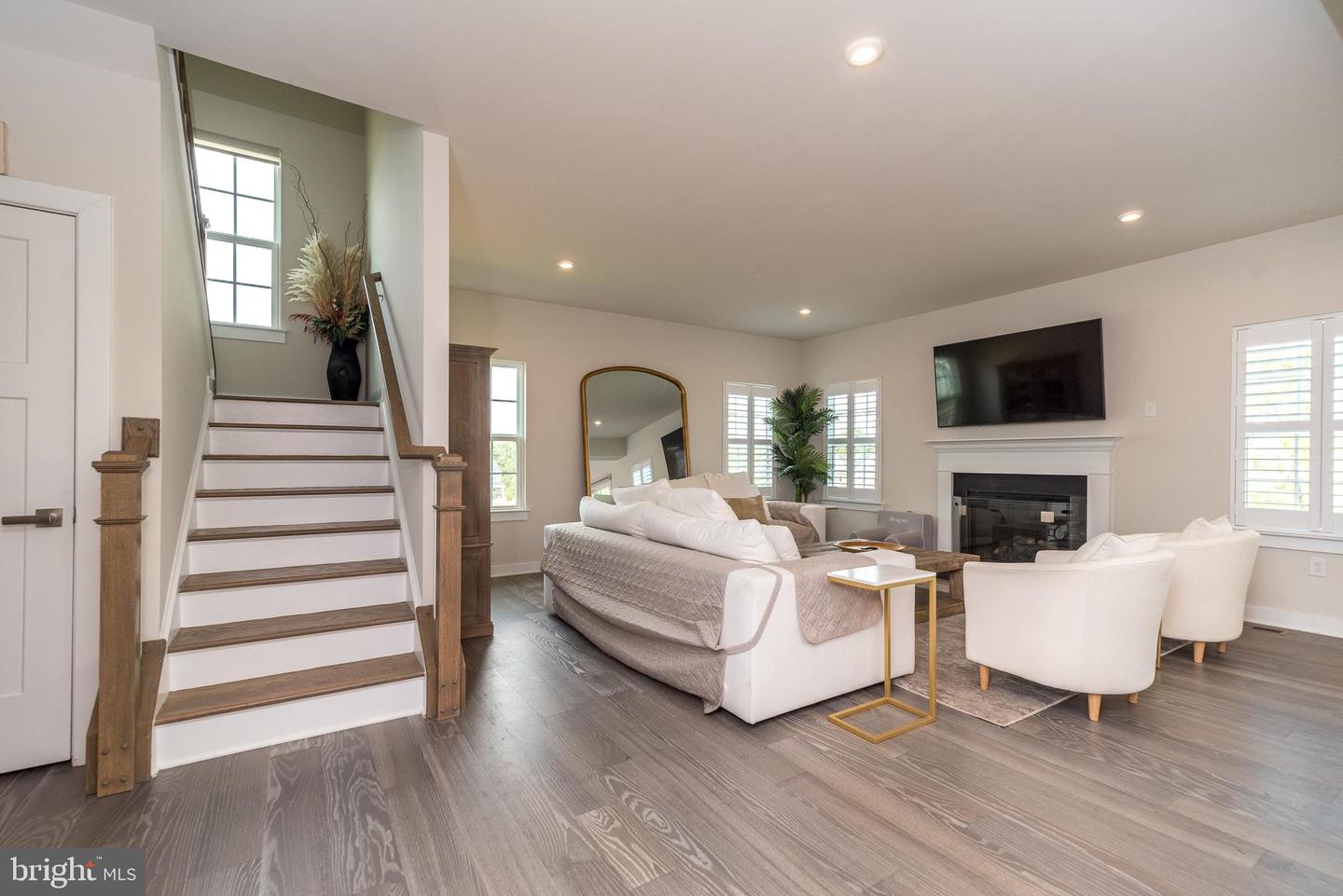 138 Tallowood Dr