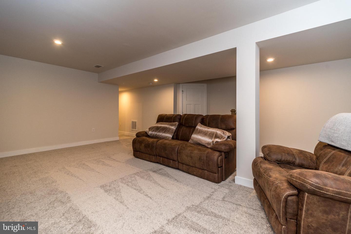 138 Tallowood Dr