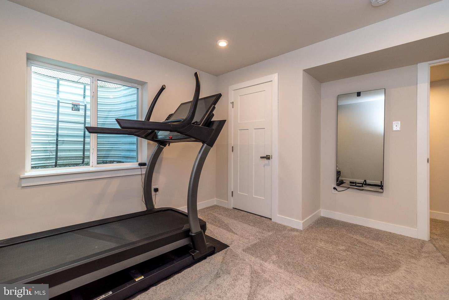 138 Tallowood Dr