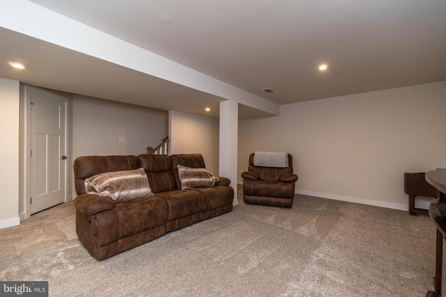 138 Tallowood Dr