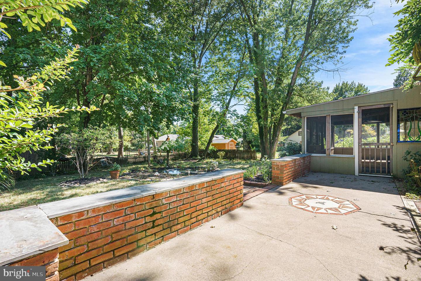 315 E Prospect Ave