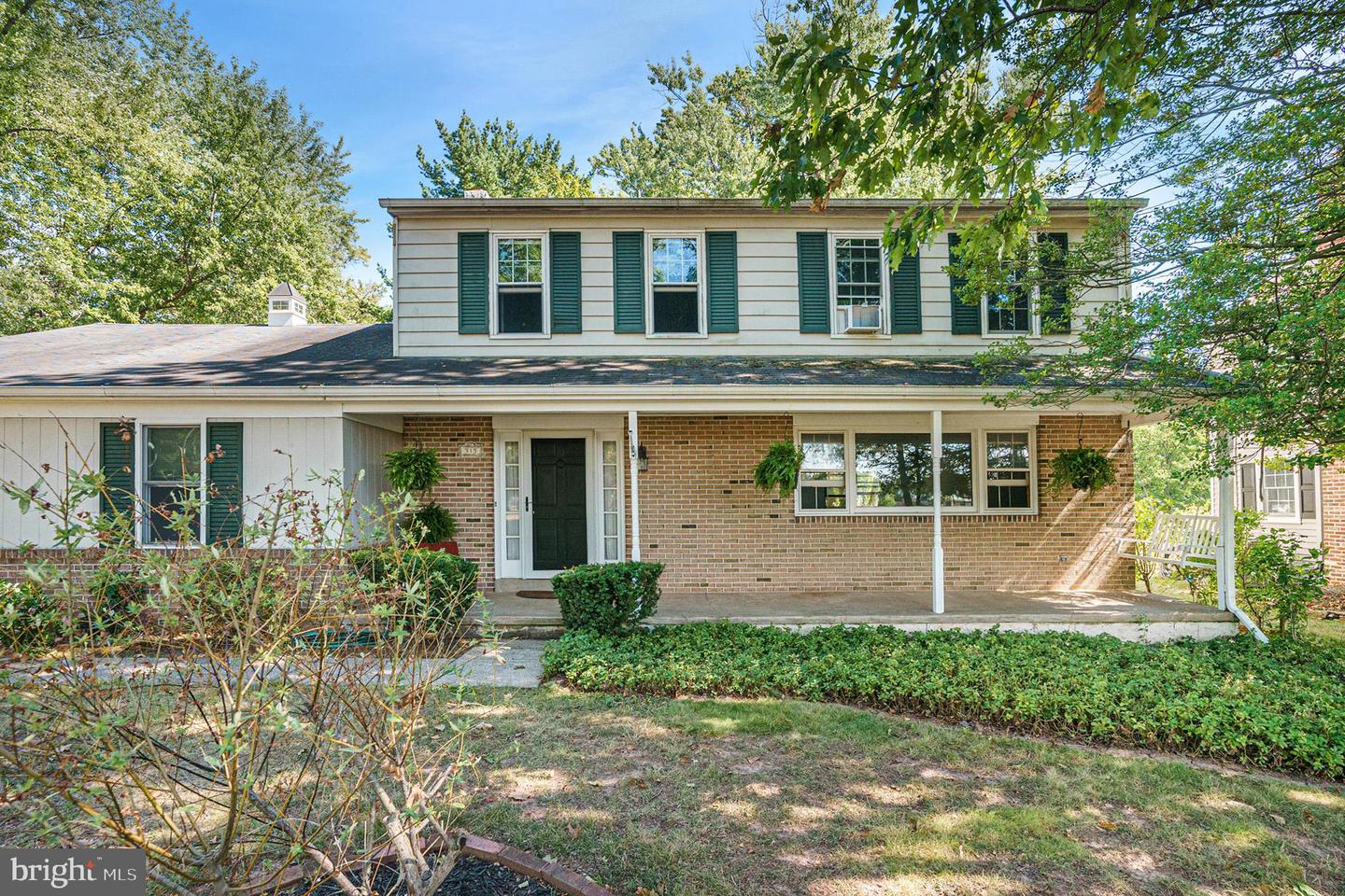 315 E Prospect Ave
