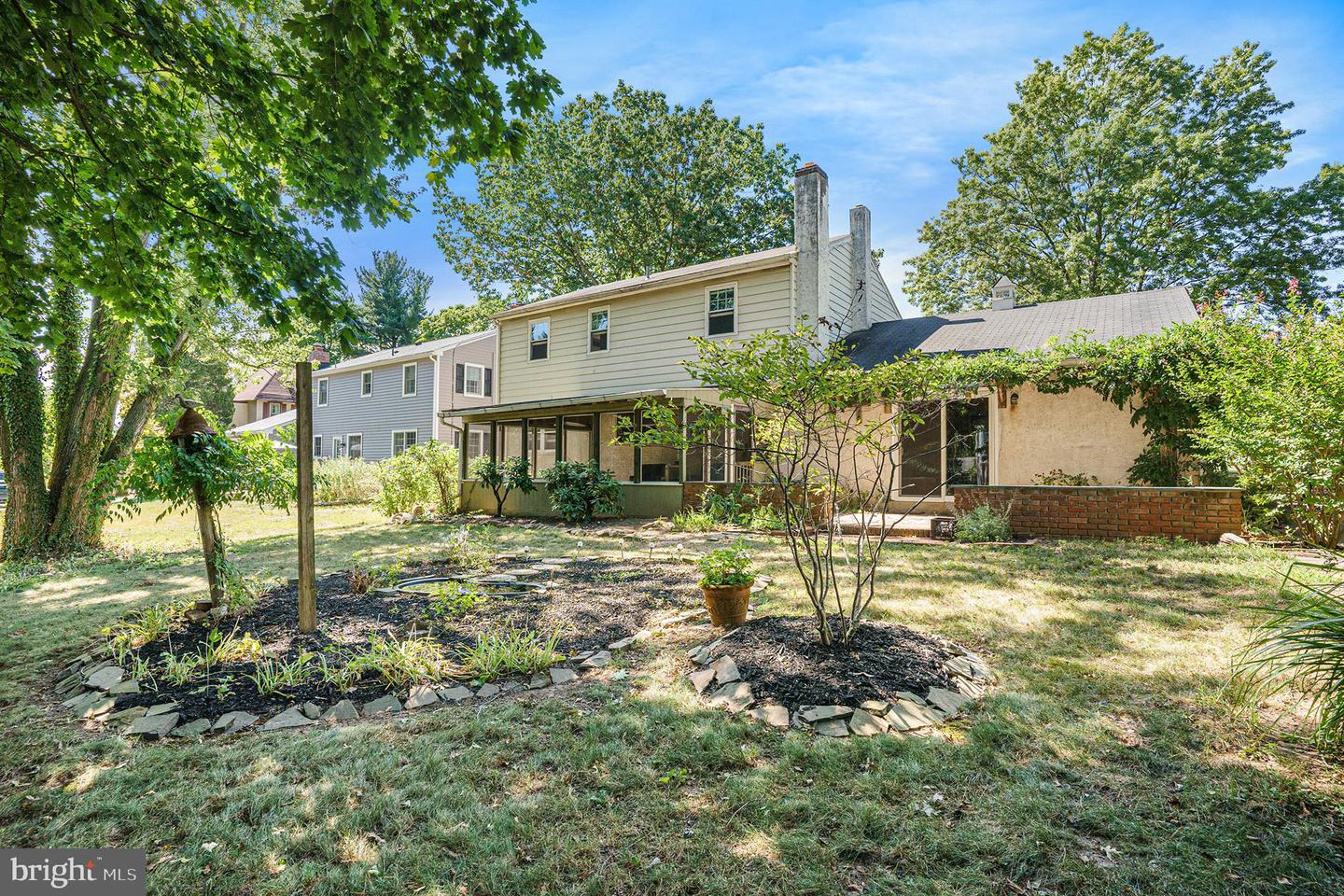 315 E Prospect Ave