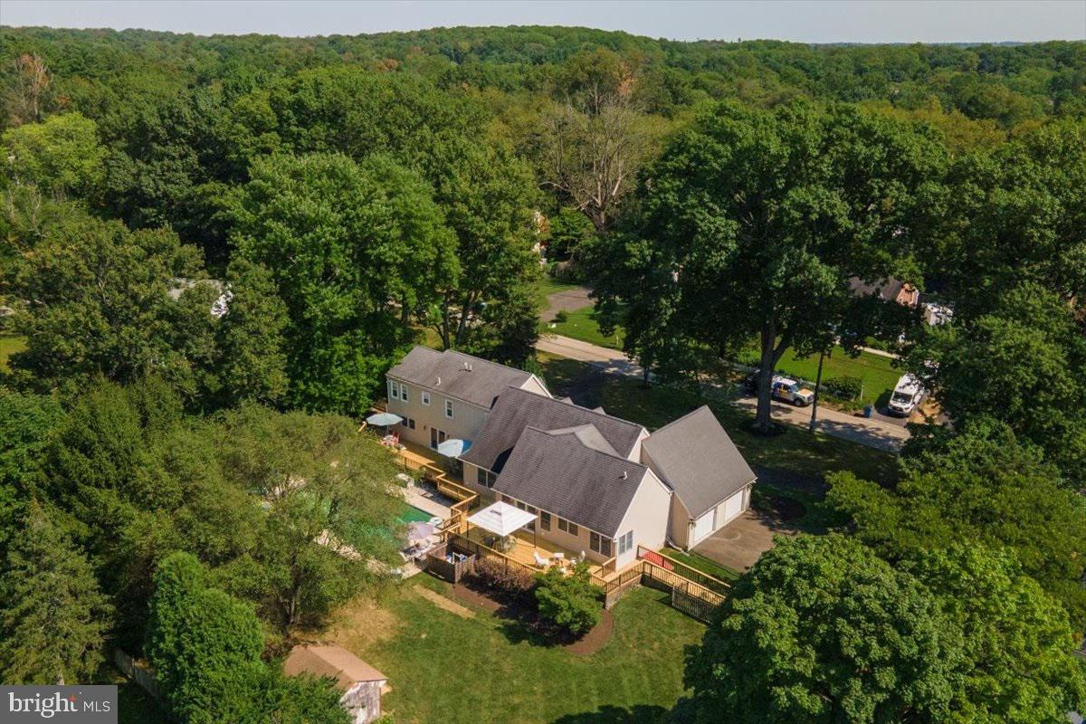 725 Johns Ln
