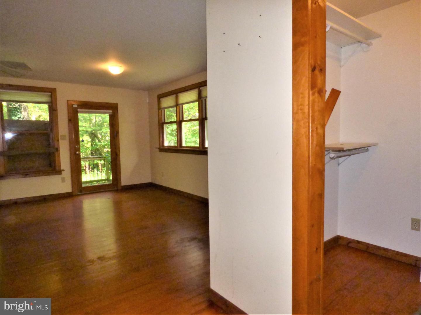 1410 Cedar Ln