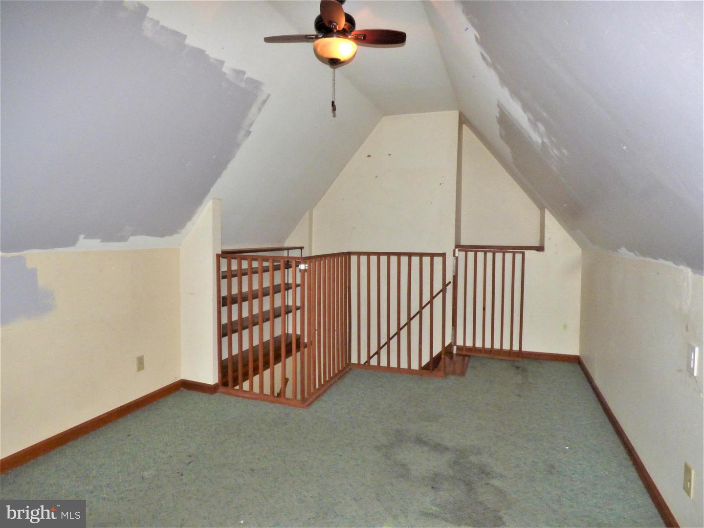 1410 Cedar Ln