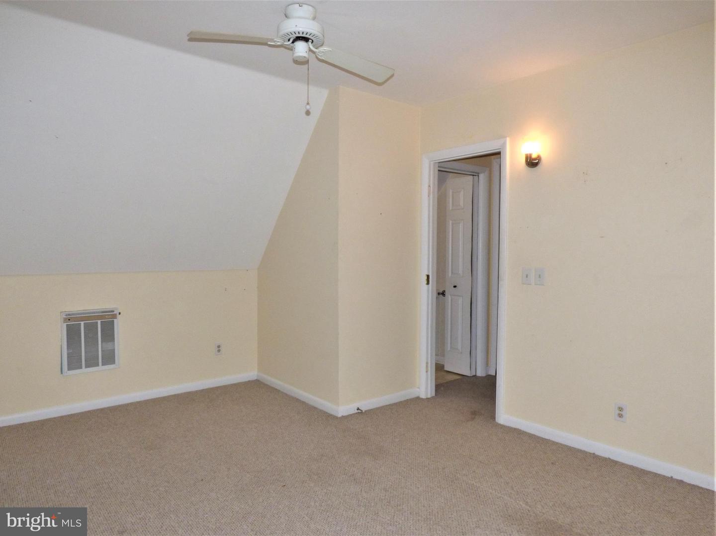 1410 Cedar Ln