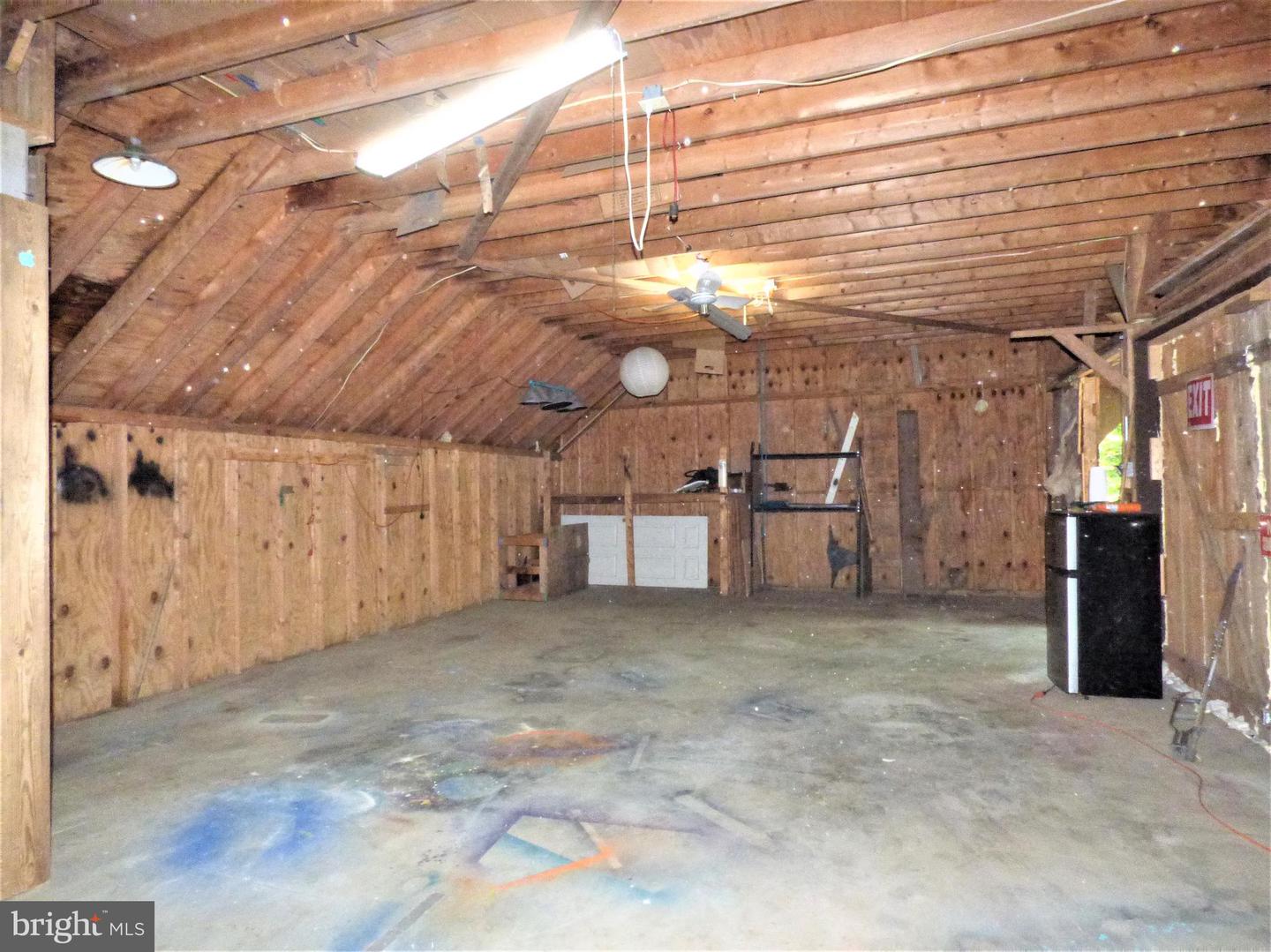 1410 Cedar Ln