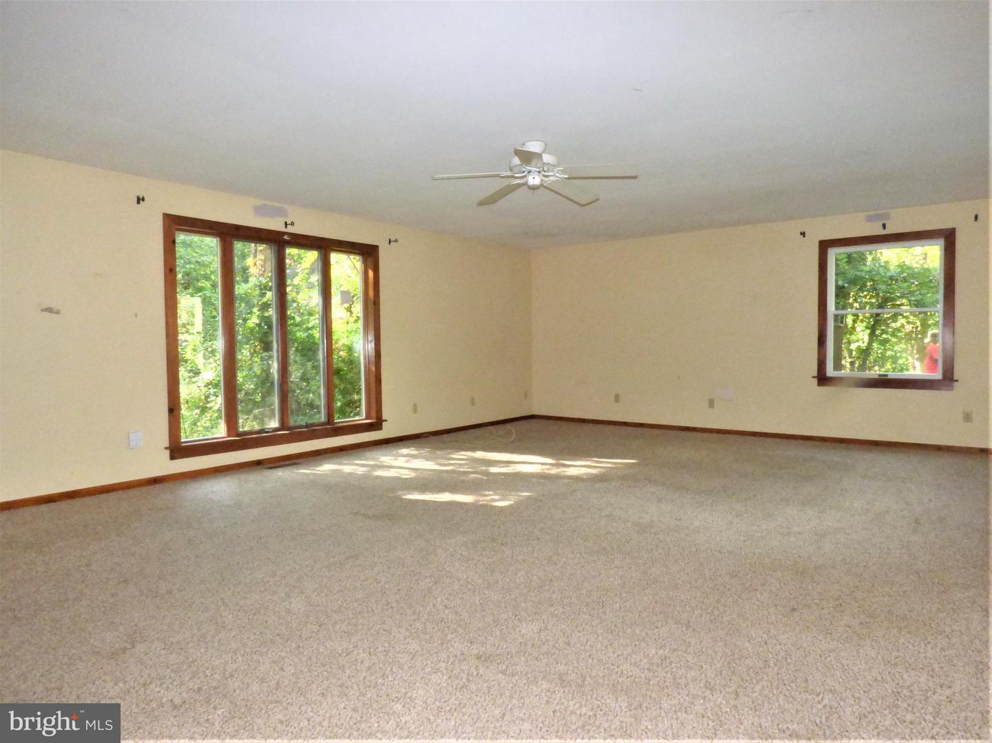 1410 Cedar Ln