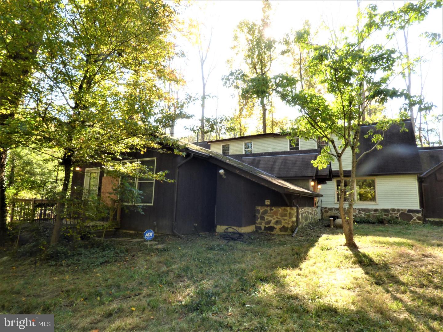 1410 Cedar Ln