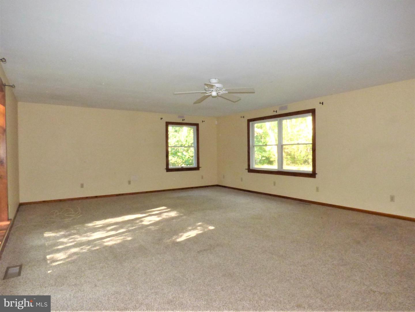 1410 Cedar Ln
