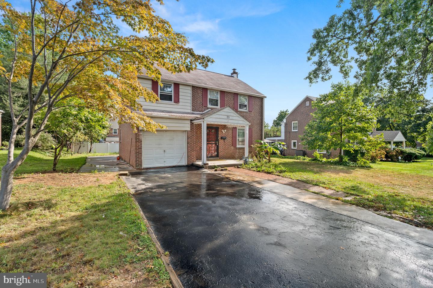 23 Dewey Rd