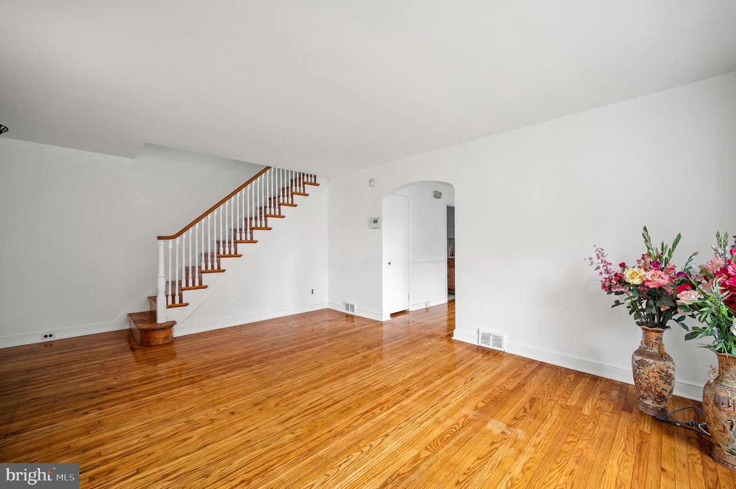 23 Dewey Rd