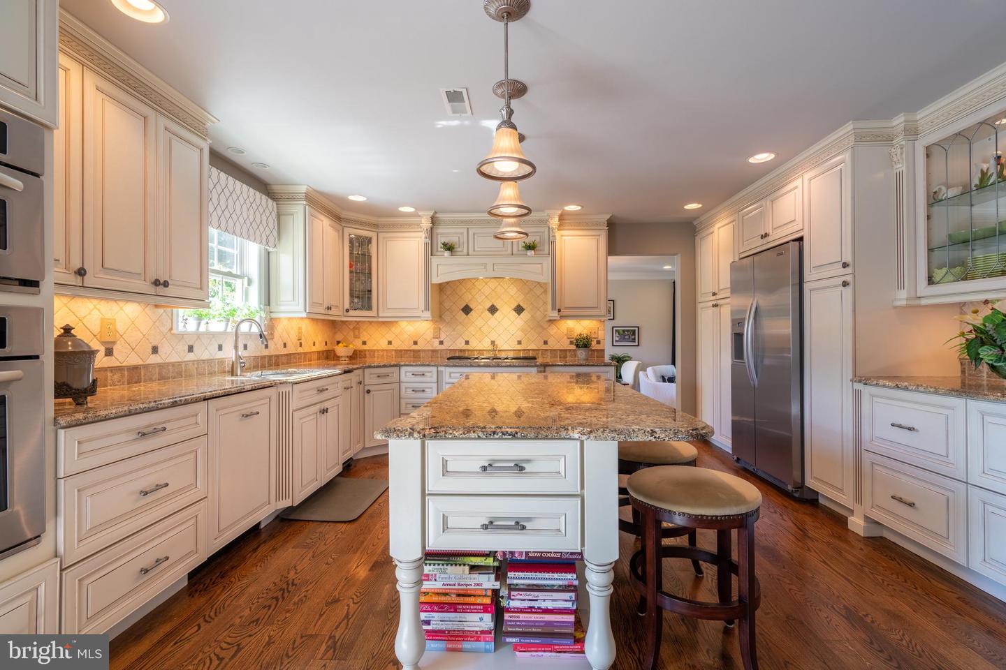 719 Chapel Hill West Lane
