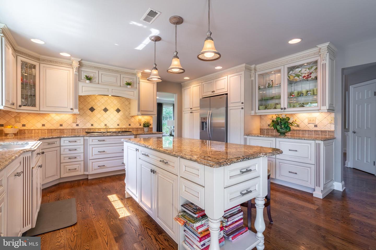 719 Chapel Hill West Lane