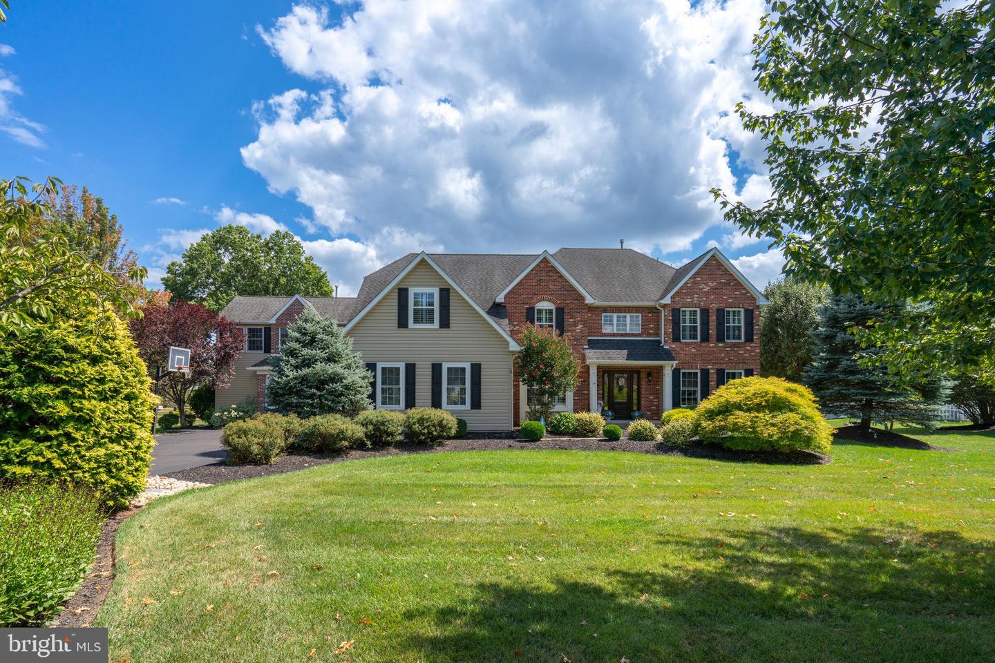 719 Chapel Hill West Lane