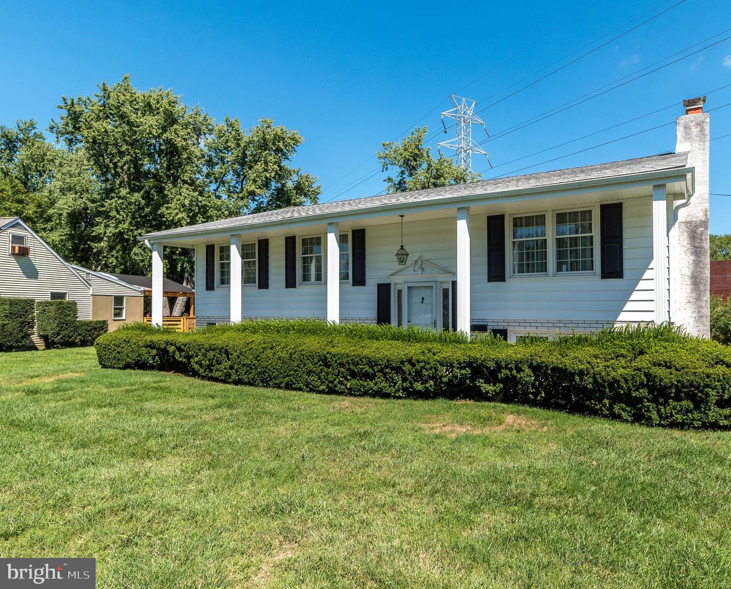 1624 Dogwood Rd