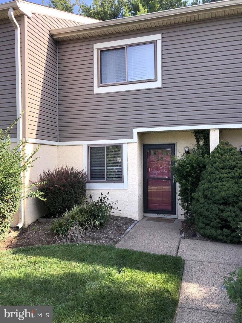 58 Ember Ln