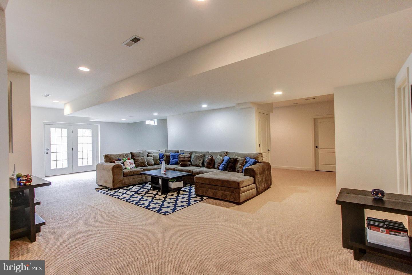3796 Stellas Way