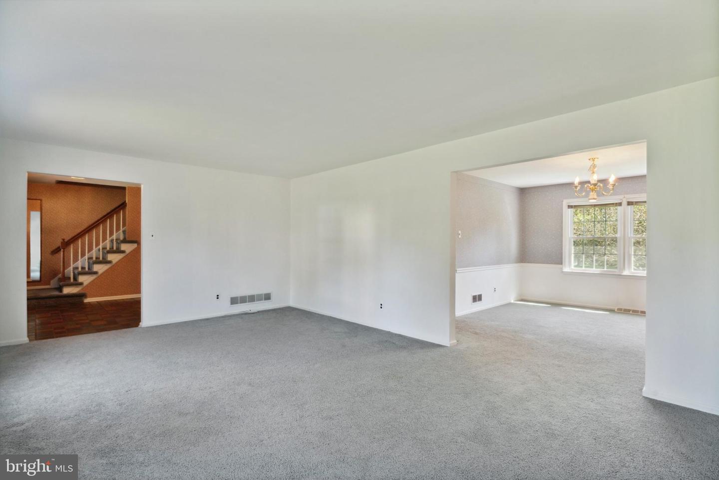 1211 Forsythe Dr