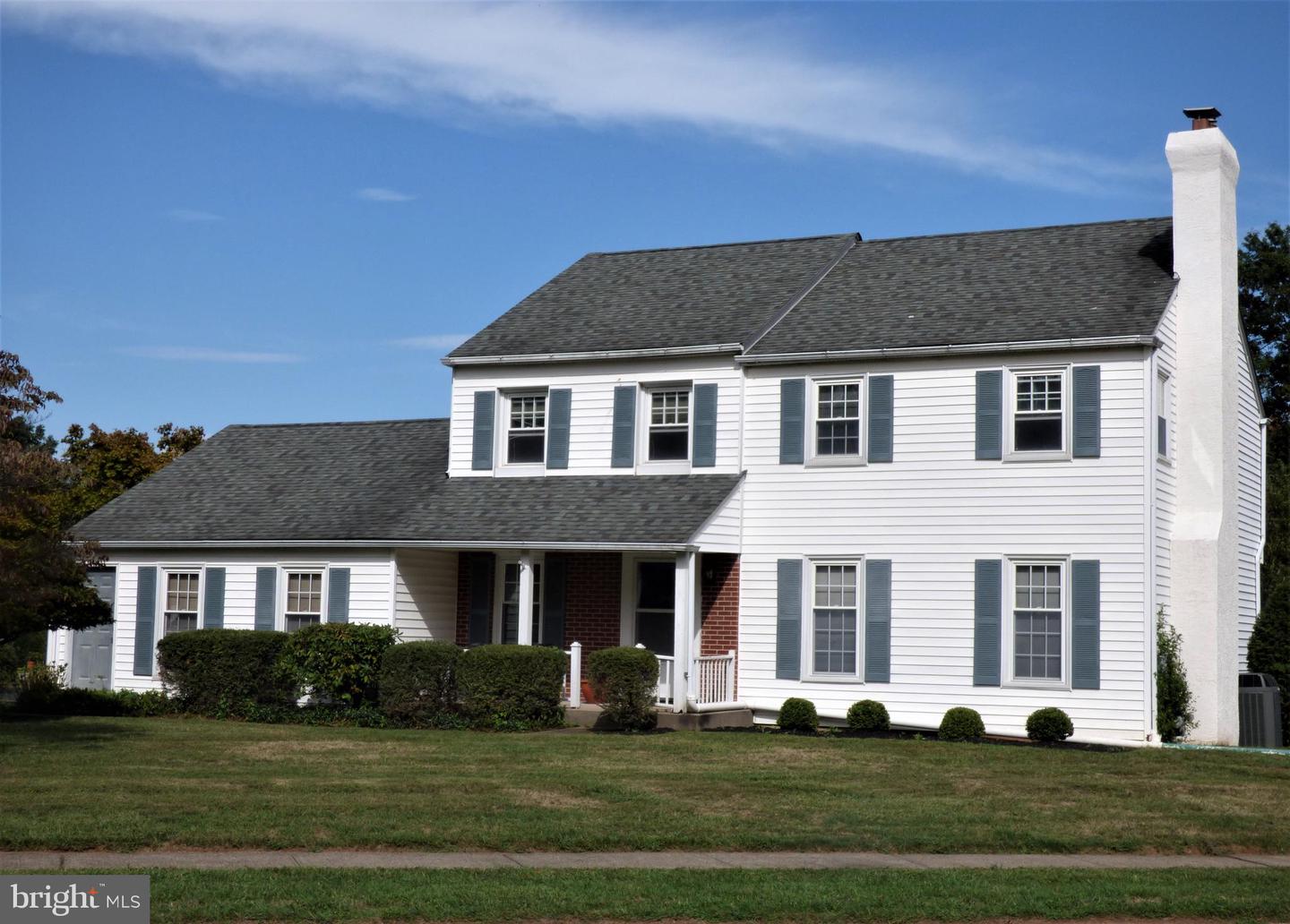1211 Forsythe Dr