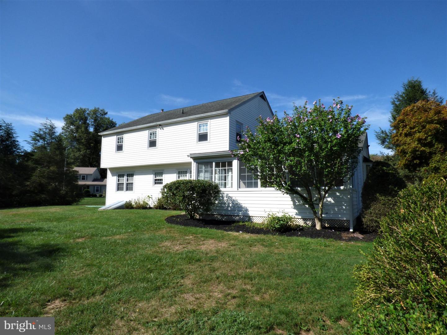 1211 Forsythe Dr