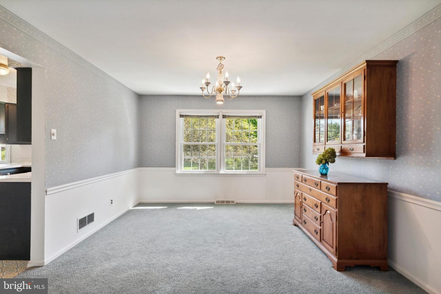 1211 Forsythe Dr