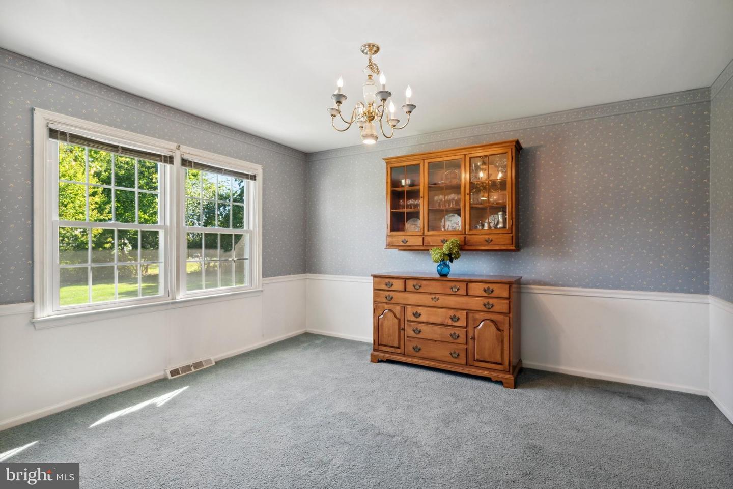 1211 Forsythe Dr