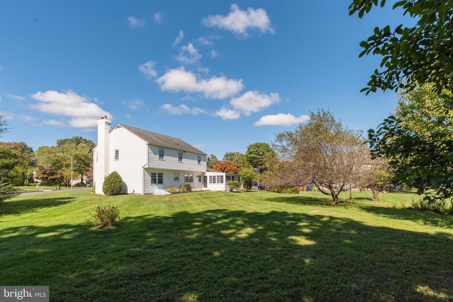 1211 Forsythe Dr